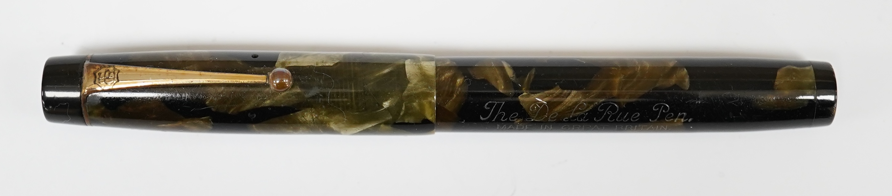 A De La Rue Onoto green / black marble lever filler with No.4.D.L.R. 14ct. nib